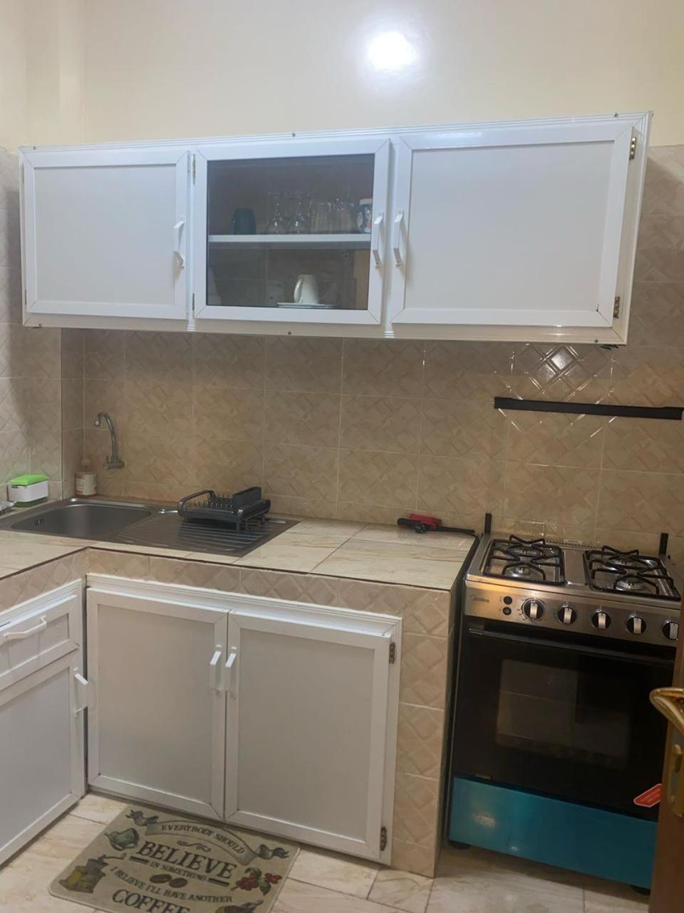 Residence Adja Binta Kane Sour Ντακάρ Εξωτερικό φωτογραφία