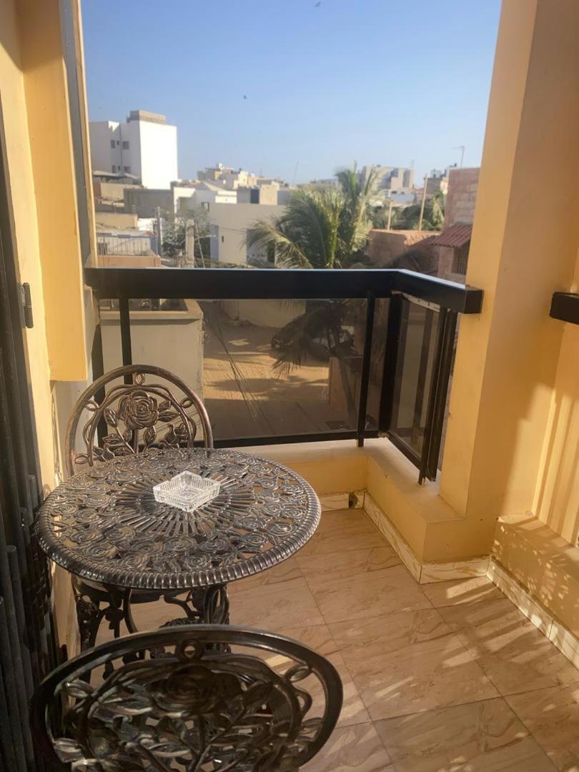 Residence Adja Binta Kane Sour Ντακάρ Εξωτερικό φωτογραφία